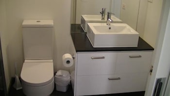 Essendon Apartments - Hervey Bay Accommodation 0