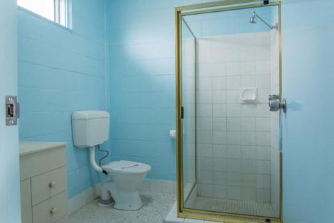 Artesian Motor Inn - Hervey Bay Accommodation 1