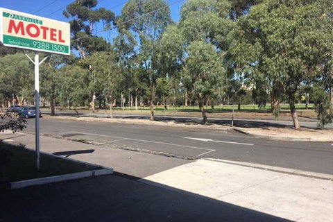 Parkville Motel - Tourism Hervey Bay 3