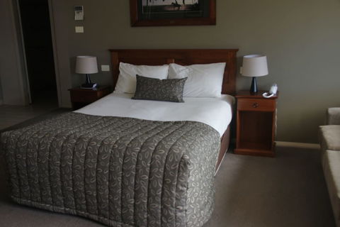 Saltbush Motor Inn - Hervey Bay Accommodation 6
