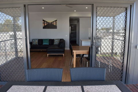 Tasman Holiday Parks - Lake Mulwala - Hervey Bay Accommodation 4