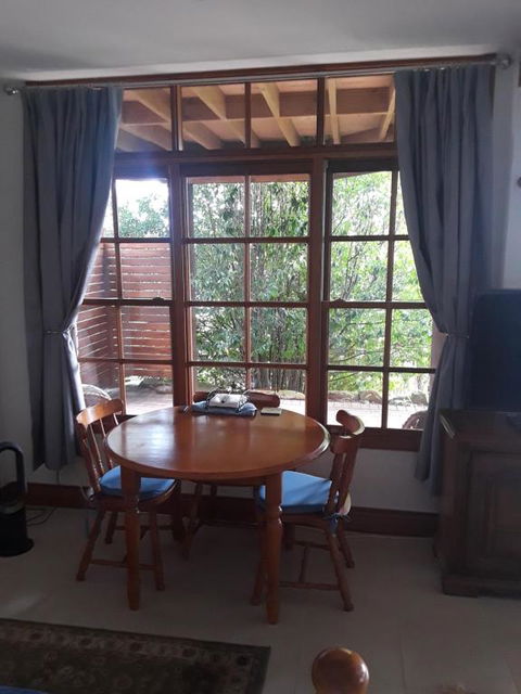 Rockwall Avoca Beach - Tourism Hervey Bay 4