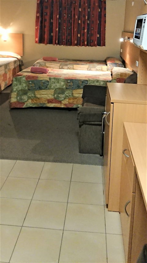 New Olympic Motel - Tourism Hervey Bay 3
