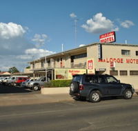 A  A Lodge Motel Emerald - Hervey Bay Accommodation