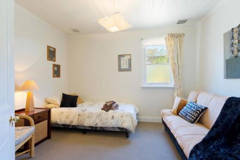 Templeton Cottage - Hervey Bay Accommodation 0