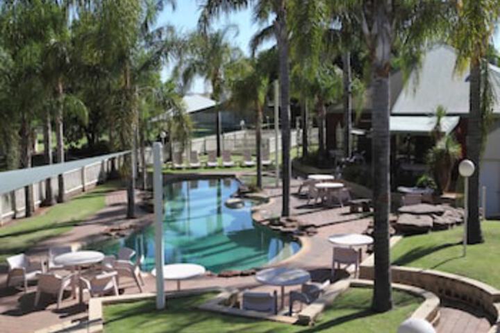 Cunninyeuk ACT Hervey Bay Accommodation