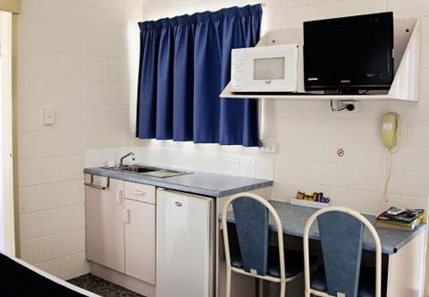 Overflow Motor Inn - Hervey Bay Accommodation 2