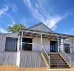 Black Sheep Inn - Hervey Bay Accommodation