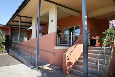 Forbes Victoria Inn - Tourism Hervey Bay 5