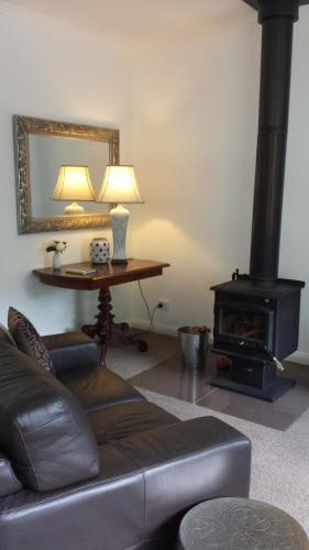 Amelina Cottages - Tourism Hervey Bay 5