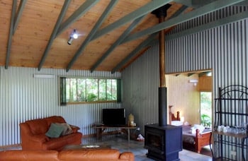 Treetops Accommodation Montville - Hervey Bay Accommodation 3