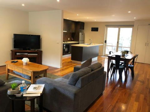 Chill Apartment - Hervey Bay Accommodation 3