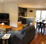 Chill Apartment - Hervey Bay Accommodation
