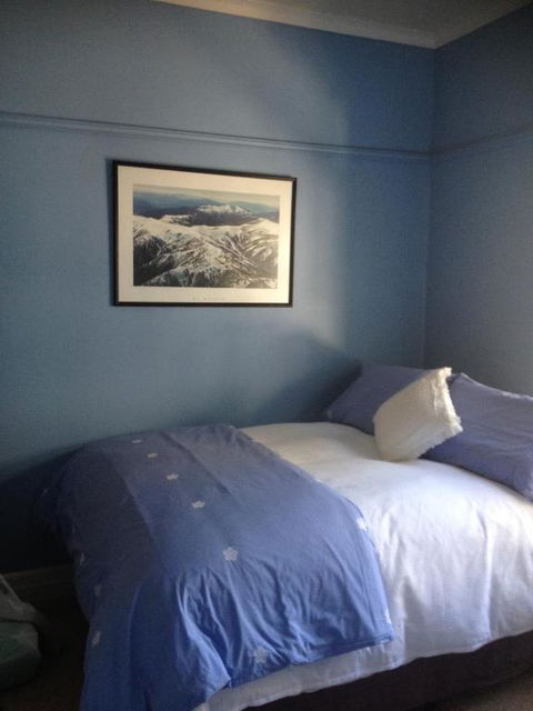 Bessies Cottage - Hervey Bay Accommodation 2