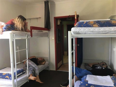 Beachside Backpackers - Hervey Bay Accommodation 1