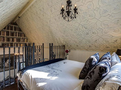 Silverleaf Cottage - Hervey Bay Accommodation 4