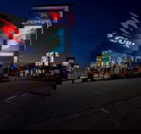 Bells Beach Backpackers - Tourism Hervey Bay