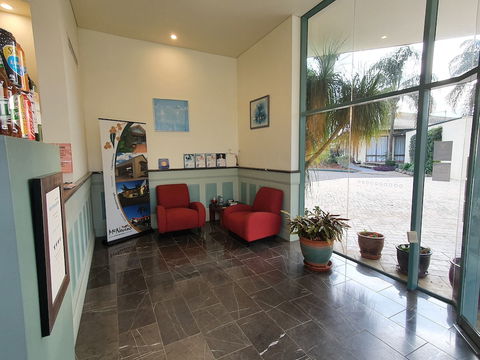 McNevin's Tamworth Motel - Tourism Hervey Bay 5
