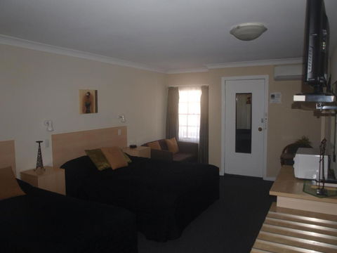 Gundagai Motel - Hervey Bay Accommodation 3
