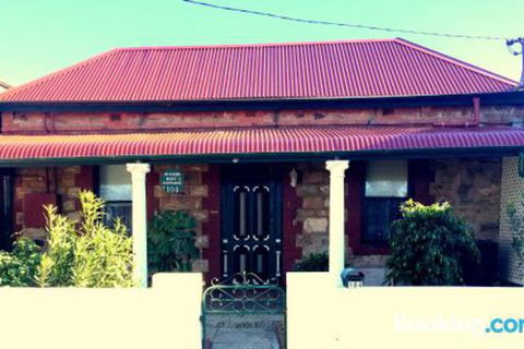 A Miners Rest - Hervey Bay Accommodation 0