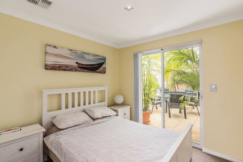 Ocean Keys Cottage - Hervey Bay Accommodation 2