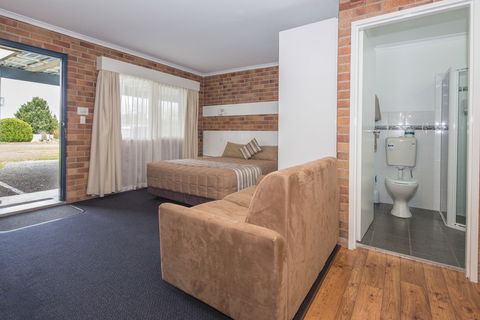 Tally Ho Motor Inn - Hervey Bay Accommodation 3