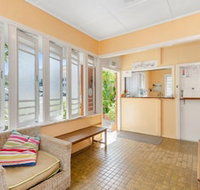 Civic Guest House - Hervey Bay Accommodation