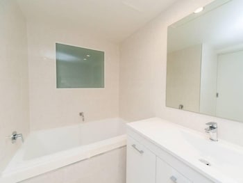 Hibiscus 006 - Hervey Bay Accommodation 1