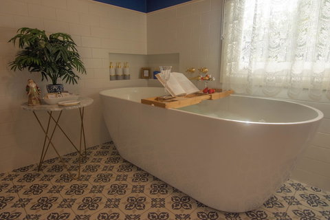 Heytesbury House - Hervey Bay Accommodation 6