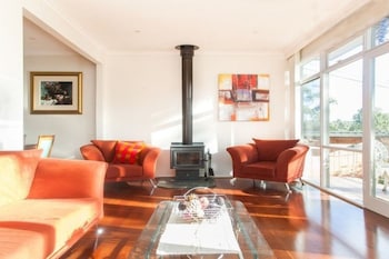 Eltham Retreat - Tourism Hervey Bay 3
