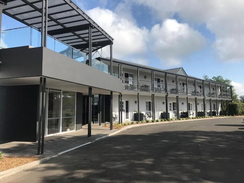 Clouds Montville - Hervey Bay Accommodation 0