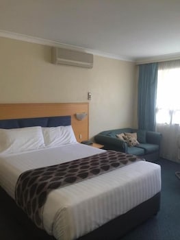 Park Motor Inn - Hervey Bay Accommodation 6