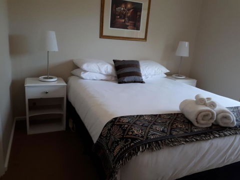 On The Banks - Hervey Bay Accommodation 4