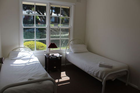 Australian Home Away At Doncaster Grange Park - Hervey Bay Accommodation 0