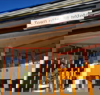 Town House Motor Inn - Tourism Hervey Bay