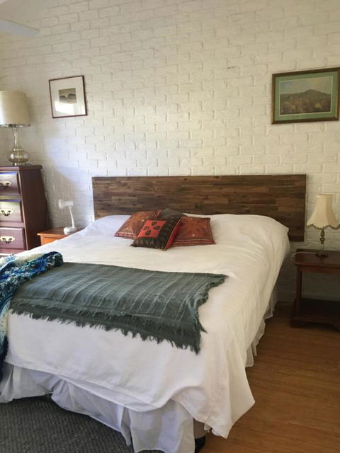 Eumundi Guesthouse & B & B - Hervey Bay Accommodation 2
