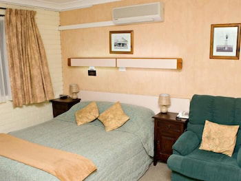Young Goldrush Motel - Hervey Bay Accommodation 2