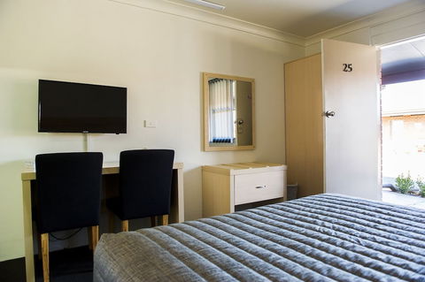 Cherry Blossom Motel - Hervey Bay Accommodation 5