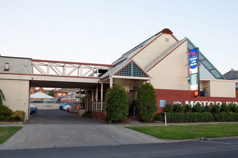 MAS Country Riverboat Lodge Motor Inn - Tourism Hervey Bay 1