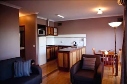 Perricoota Vines Retreat - Hervey Bay Accommodation 4