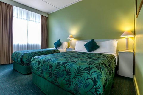 Melbourne's Princes Park Motor Inn - Tourism Hervey Bay 4