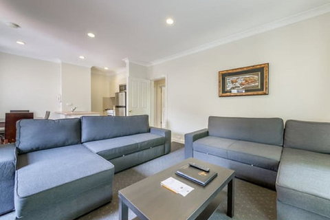 Melbourne's Princes Park Motor Inn - Tourism Hervey Bay 6