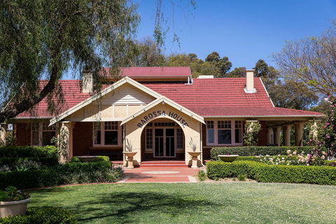 Barossa House - Hervey Bay Accommodation 2