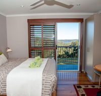 Sinclairs Country Retreat - Hervey Bay Accommodation