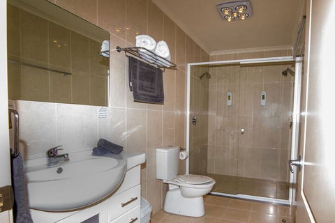 Wollongong Surf Leisure Resort - Tourism Hervey Bay 5