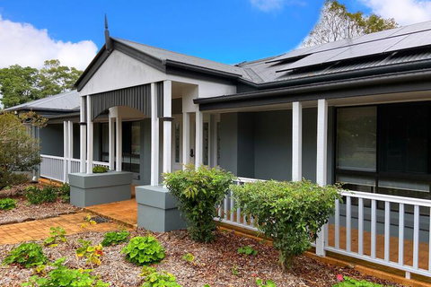 Clouds Mapleton - Hervey Bay Accommodation 3