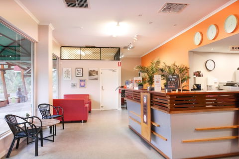 Alice Springs YHA - Hostel - Hervey Bay Accommodation 4