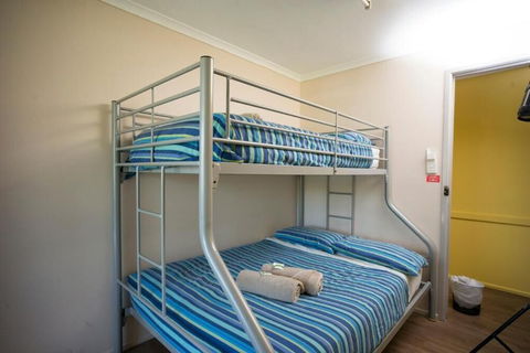 Airlie Beach YHA - Hostel - Hervey Bay Accommodation 3