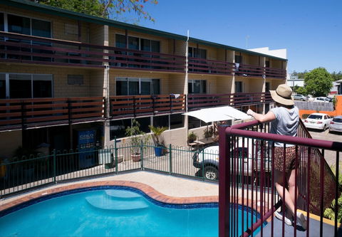 Airlie Beach YHA - Hostel - Hervey Bay Accommodation 1