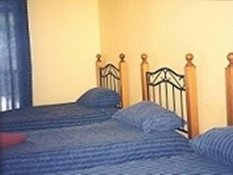 Lake Tinaroo Terraces - Tourism Hervey Bay 1